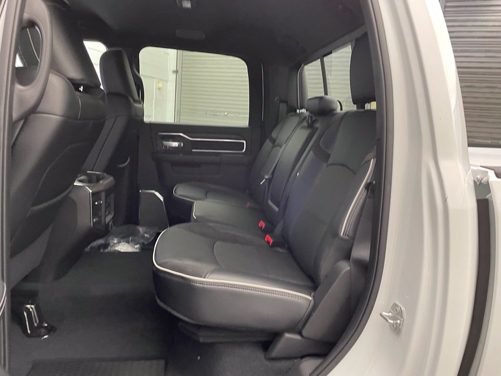 New 2026 RAM 2500 Laramie w/ Night Edition AWD/4WD image 19