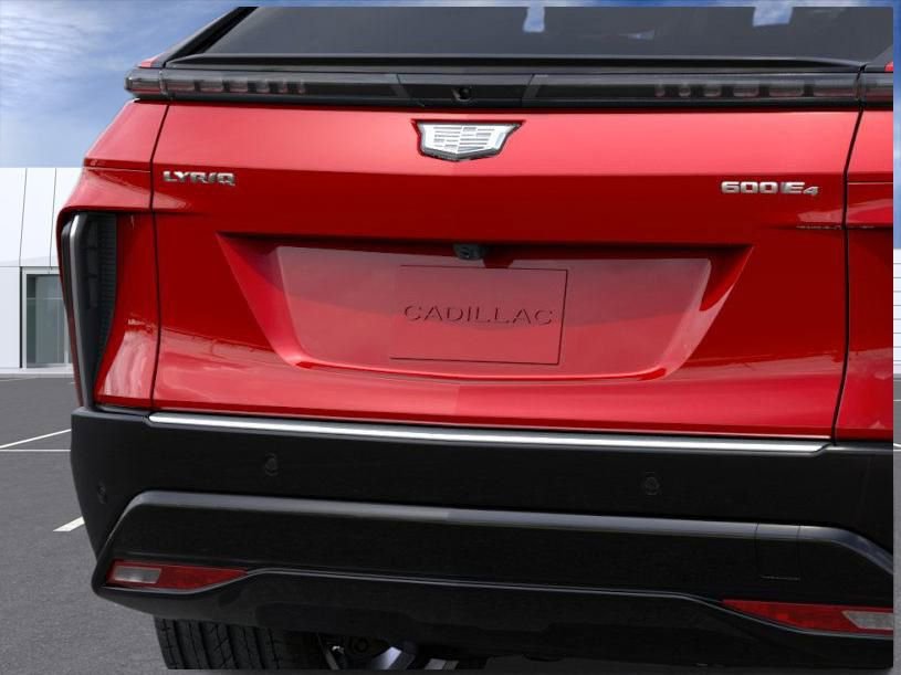New 2025 Cadillac Lyriq Luxury image 14