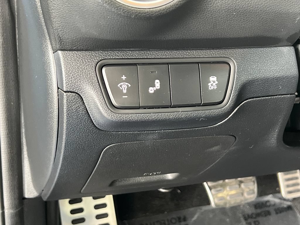 Used 2022 Kia Forte GT w/ GT Technology Package FWD image 37