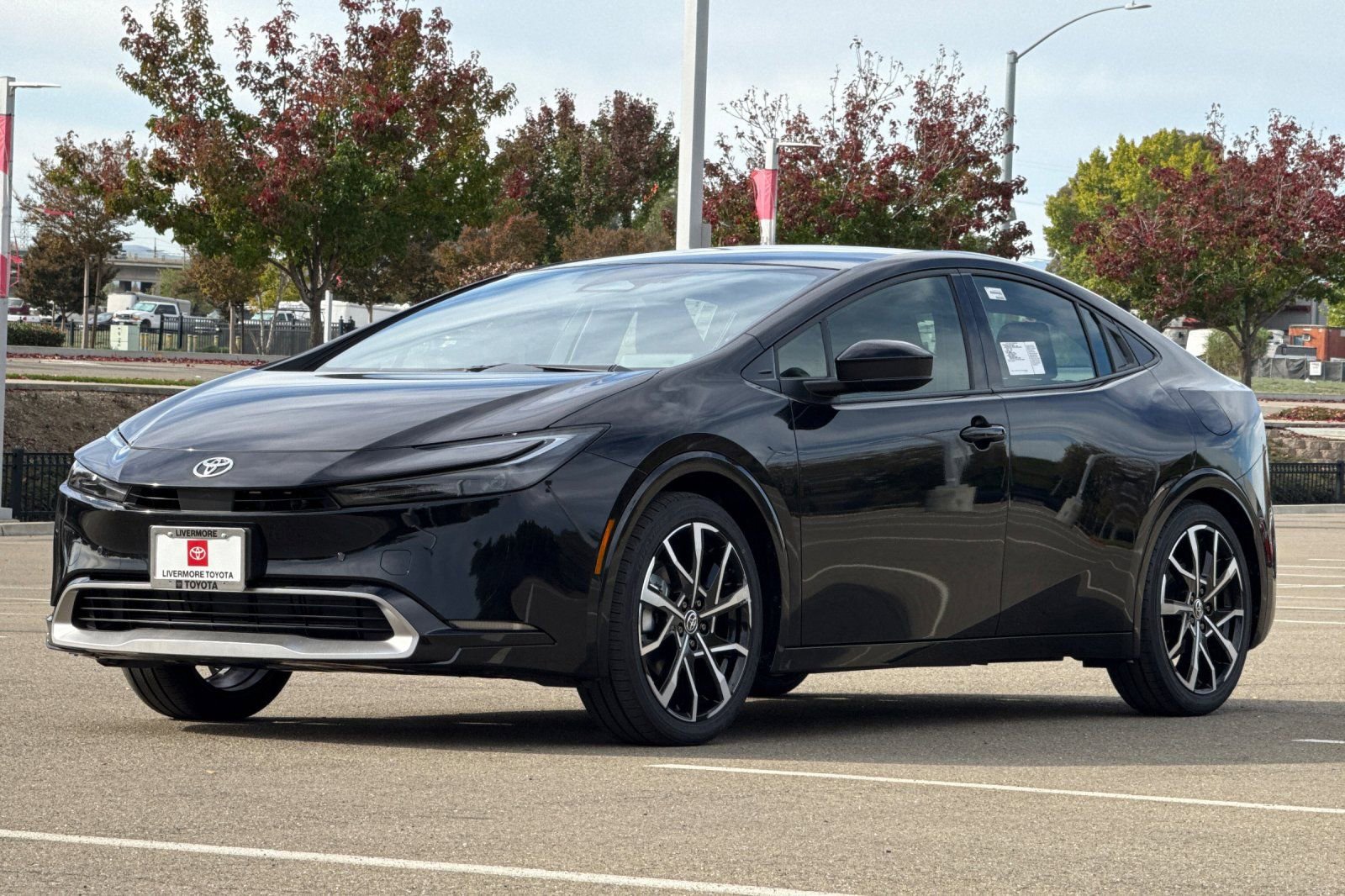 New 2026 Toyota Prius Plug-In Hybrid FWD image 7