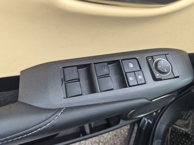 Used 2016 Lexus NX 200t AWD w/ Premium Package image 18