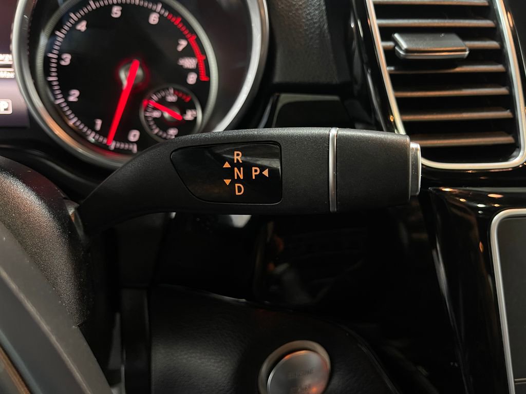 Used 2017 Mercedes-Benz GLS 550 4MATIC image 31