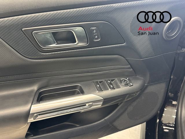 Used 2025 Ford Mustang Premium image 32