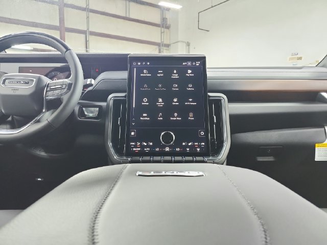 New 2027 GMC Yukon Denali w/ Sun & Power Step Package AWD/4WD image 26