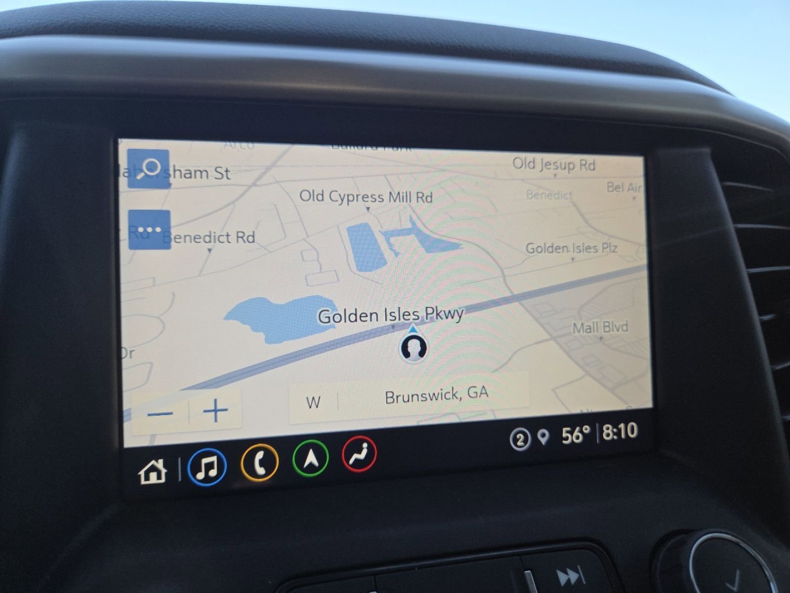 Used 2023 GMC Acadia Denali w/ Denali Technology Package FWD image 5