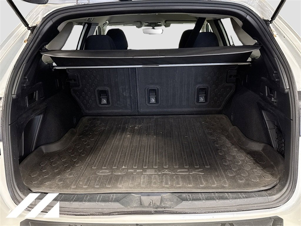 Used 2021 Subaru Outback Premium image 26