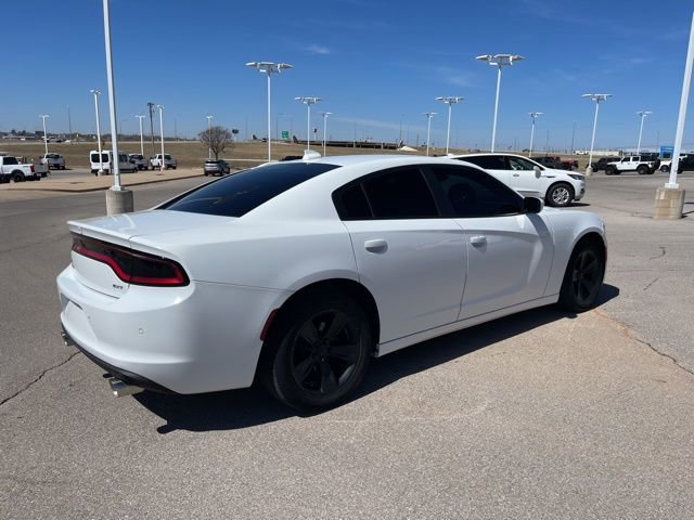Used 2018 Dodge Charger SXT Plus image 5