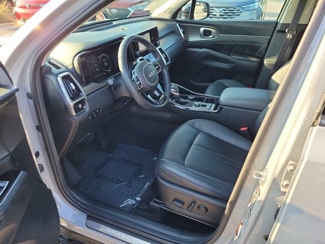 Used 2023 Kia Sorento SX FWD image 16