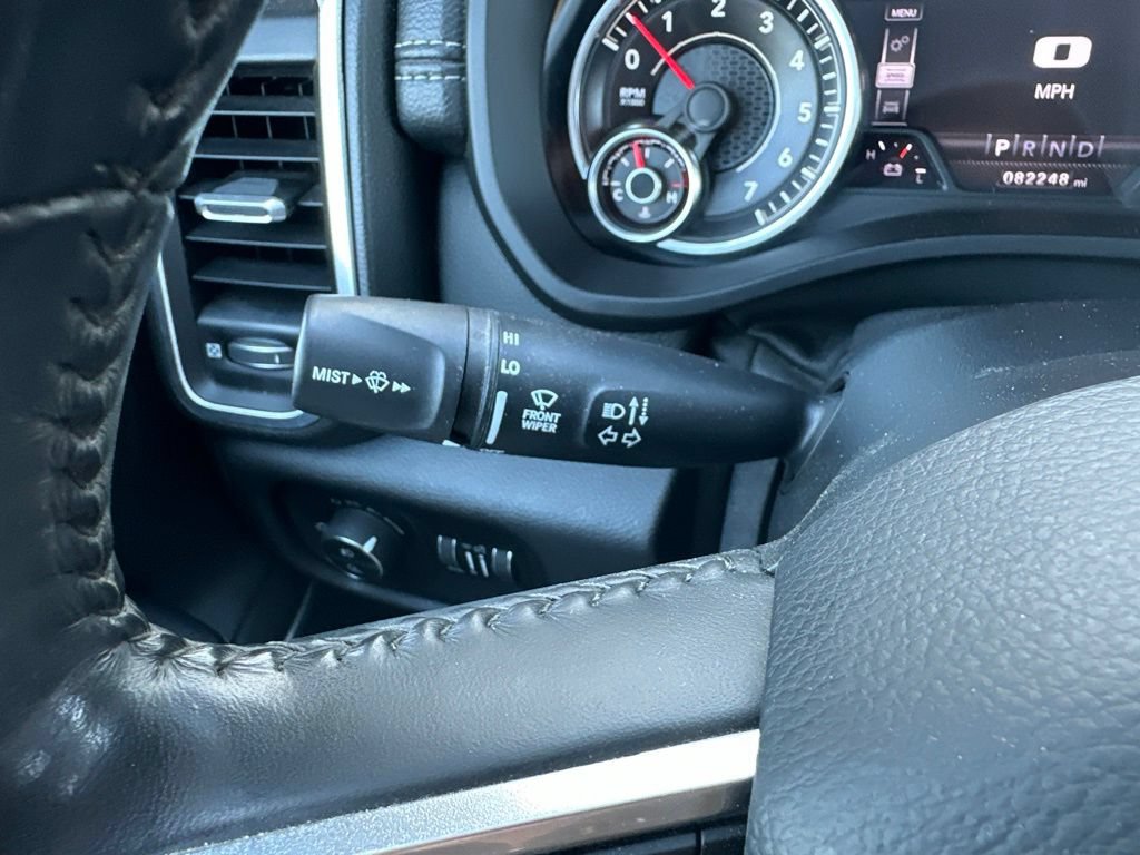 Used 2020 RAM 1500 Laramie AWD/4WD image 40