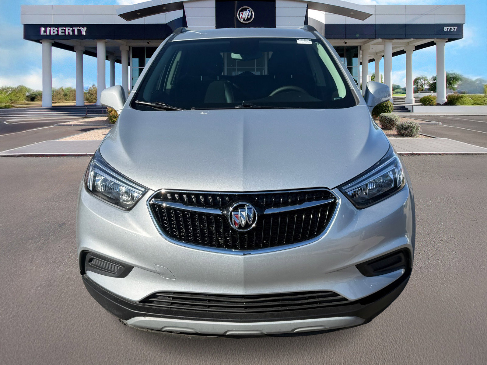 Used 2021 Buick Encore Preferred image 4