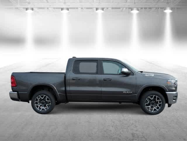 Used 2025 RAM 1500 Laramie AWD/4WD image 9