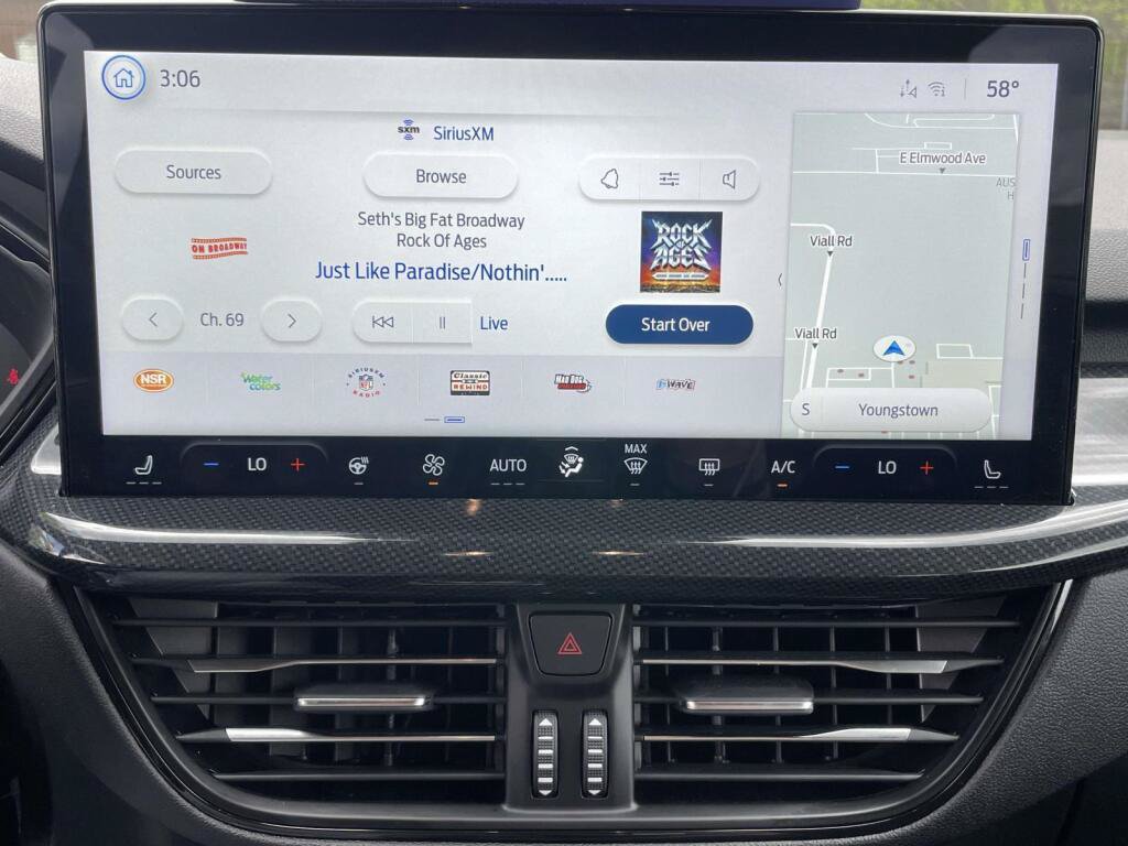 Certified 2023 Ford Escape ST-Line w/ Tech Pack #1 AWD/4WD image 25