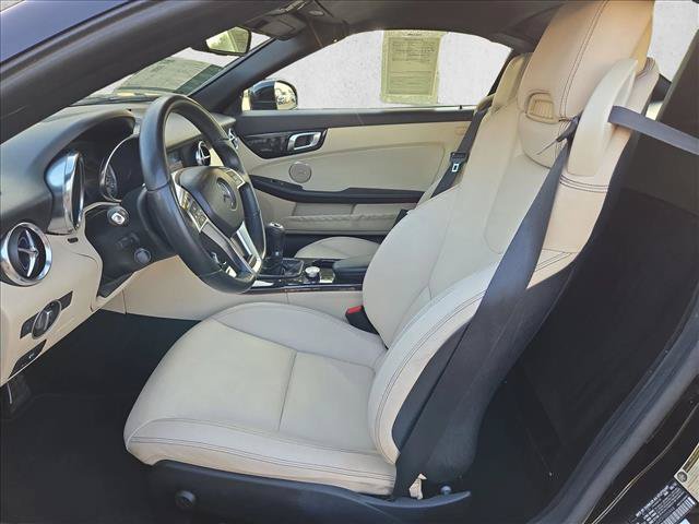 Used 2013 Mercedes-Benz SLK 250 image 13
