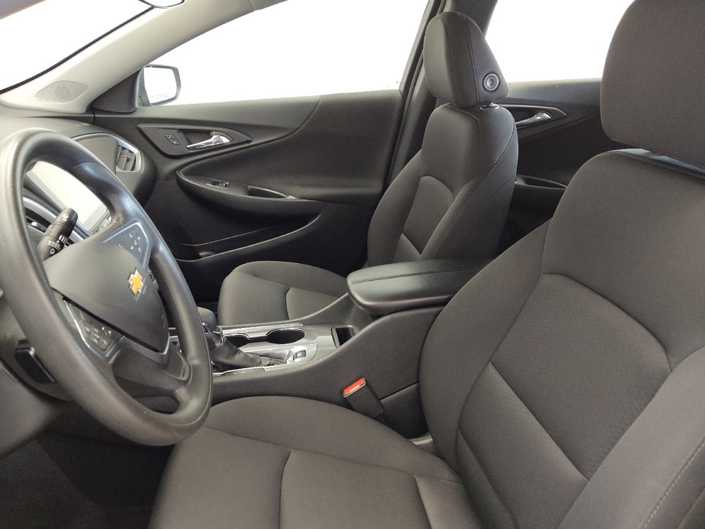 Used 2023 Chevrolet Malibu LT w/ Driver Confidence Package image 17