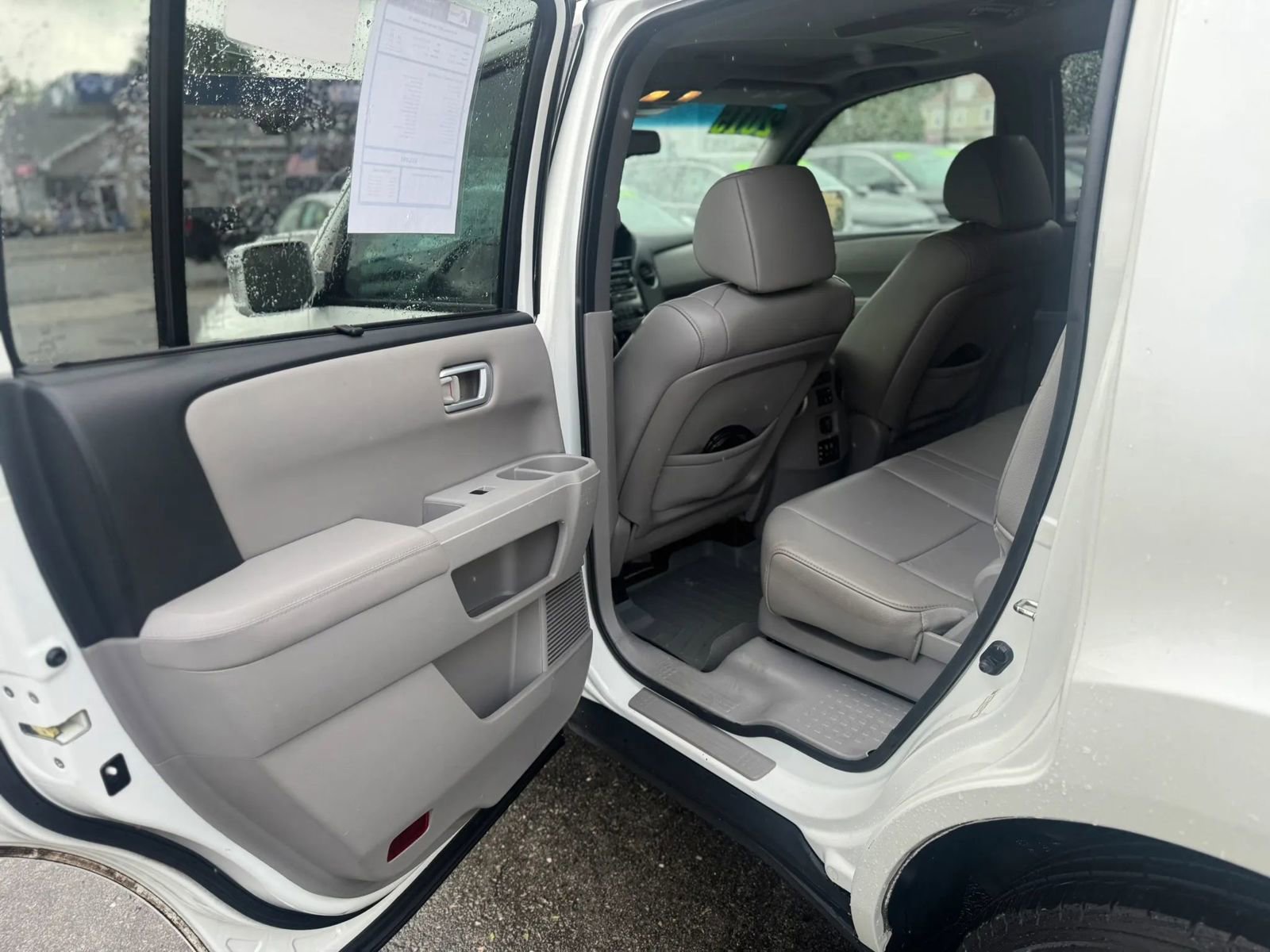 Used 2015 Honda Pilot Touring image 10