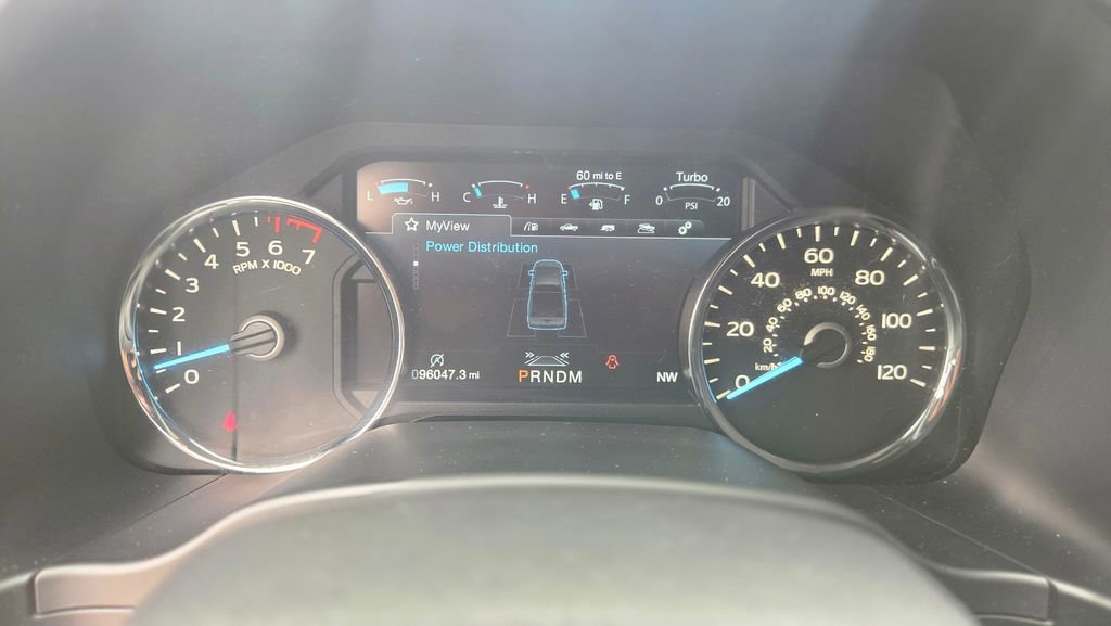 Used 2018 Ford F150 Platinum w/ Technology Package AWD/4WD image 15