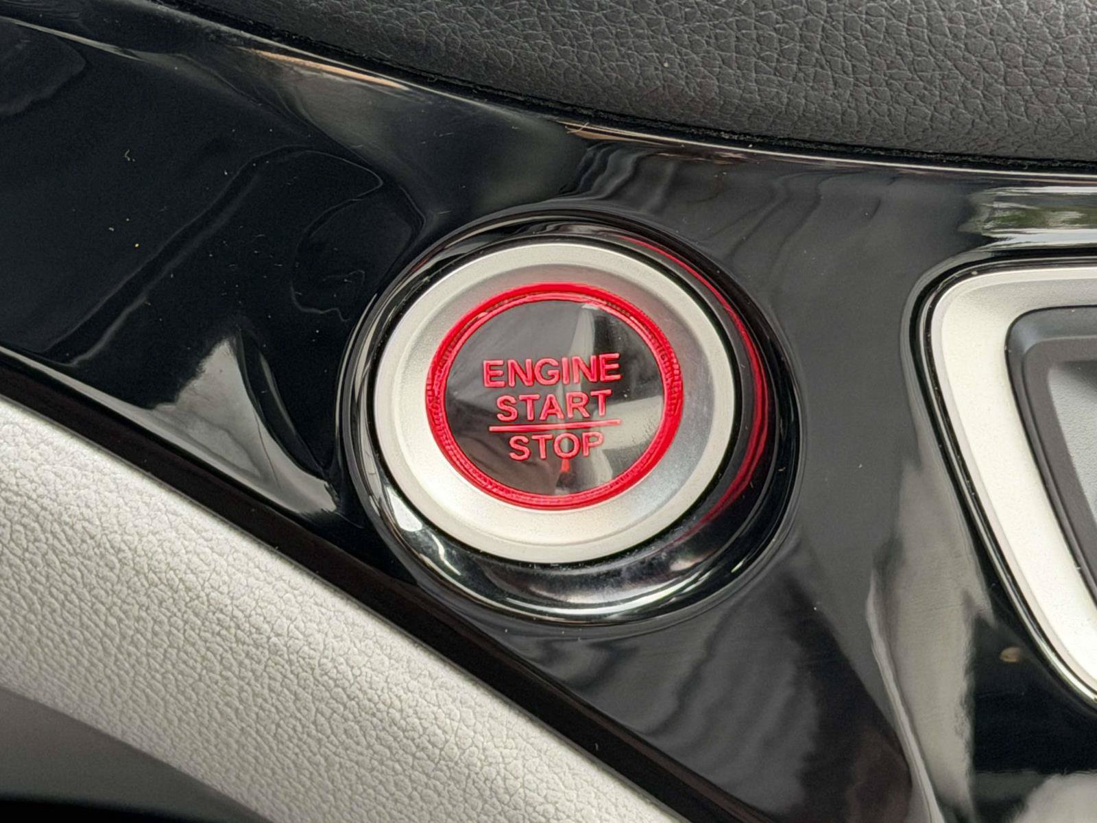Certified 2022 Honda Pilot Touring image 16
