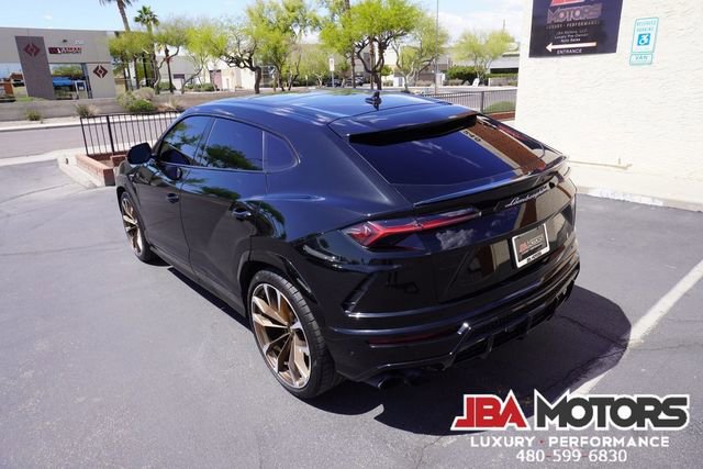 Used 2019 Lamborghini Urus image 33