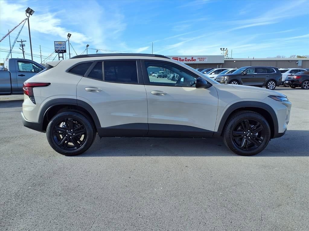 New 2026 Chevrolet Trax ACTIV w/ Sunroof Package image 4