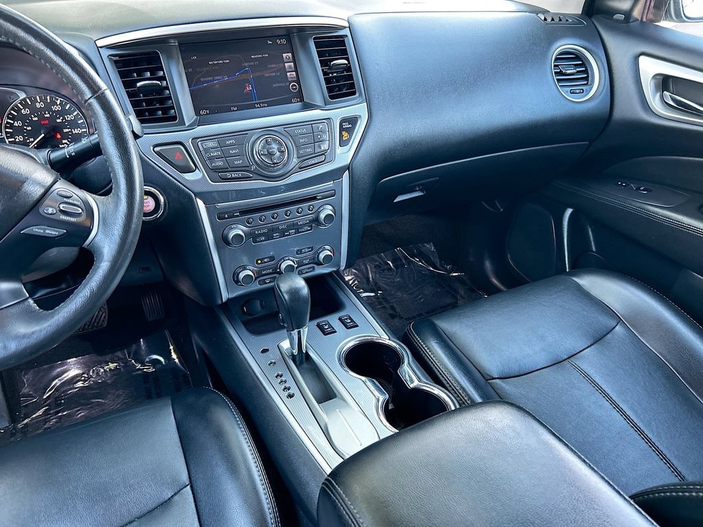 Used 2019 Nissan Pathfinder FWD image 23