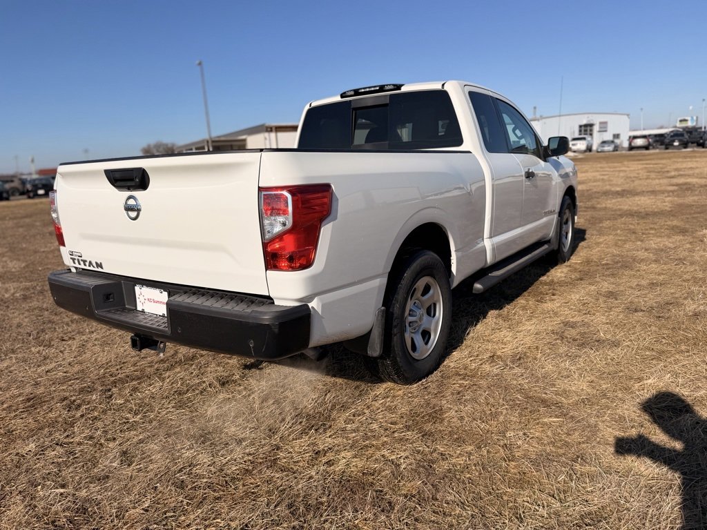 Used 2021 Nissan Titan S w/ S Utility Package image 5
