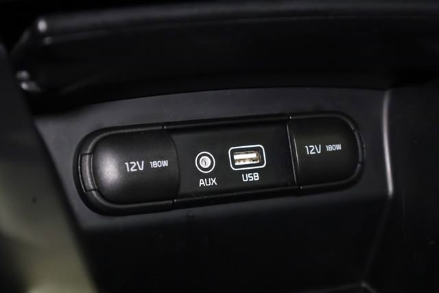 Used 2017 Kia Sorento LX w/ LX Convenience Package image 20