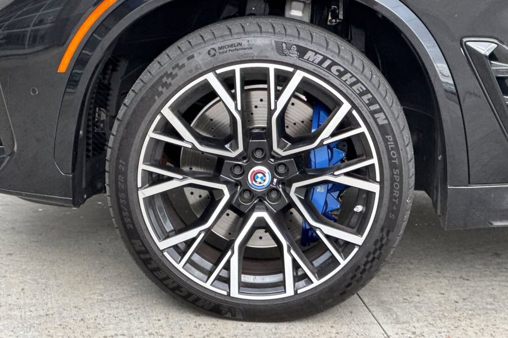 Used 2023 BMW X5 M w/ Executive Package AWD/4WD image 35