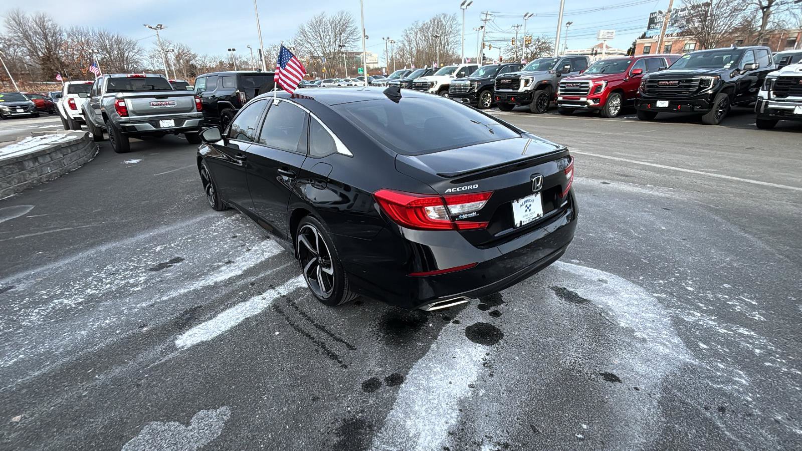 Used 2018 Honda Accord Sport image 5