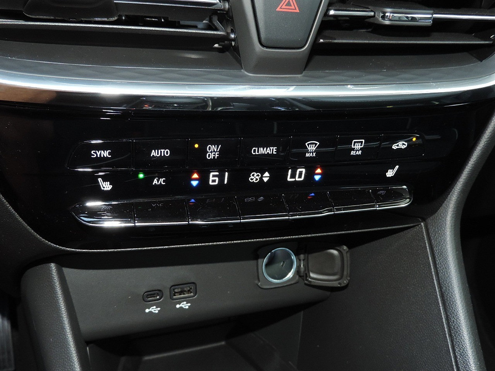 Used 2026 Buick Encore GX Avenir FWD image 22