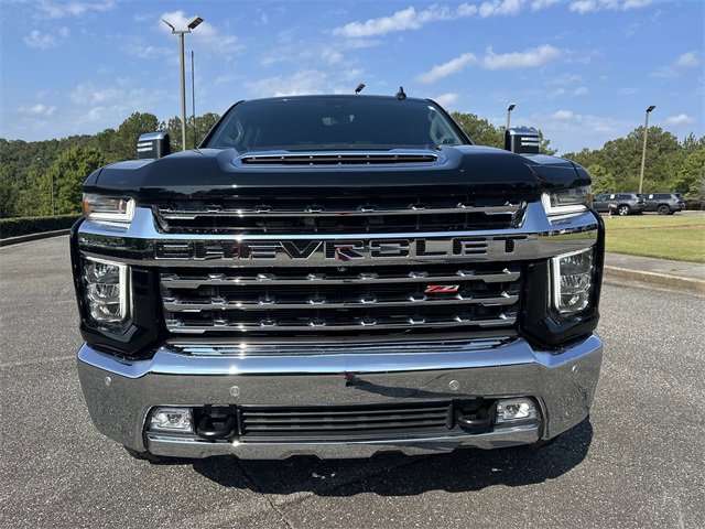 Used 2023 Chevrolet Silverado 2500 LTZ image 2