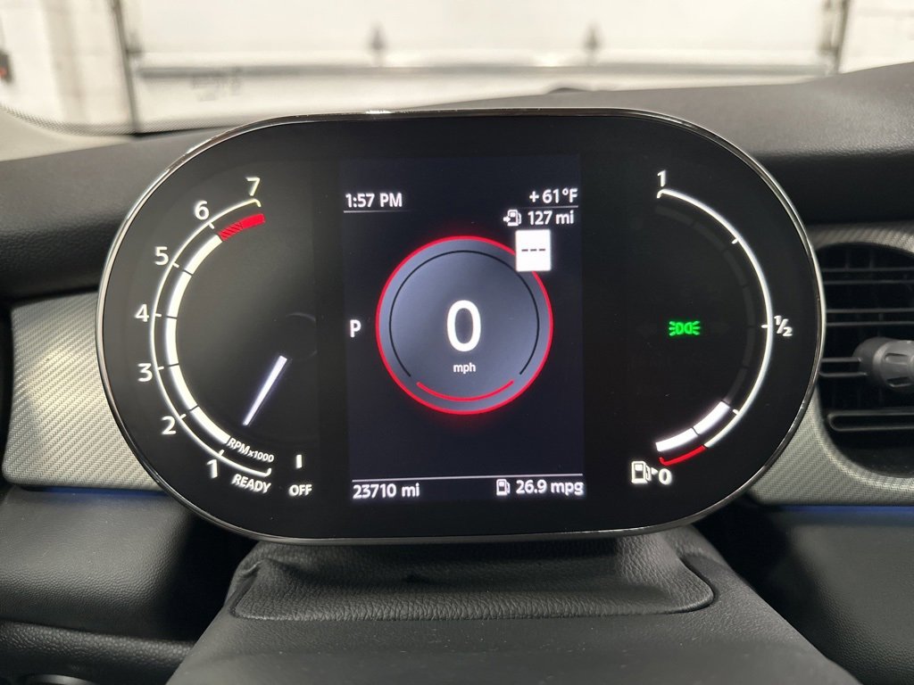 Used 2023 MINI Cooper 2-Door Hardtop image 14