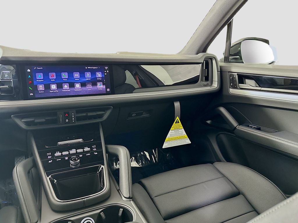 Certified 2026 Porsche Cayenne AWD/4WD image 26