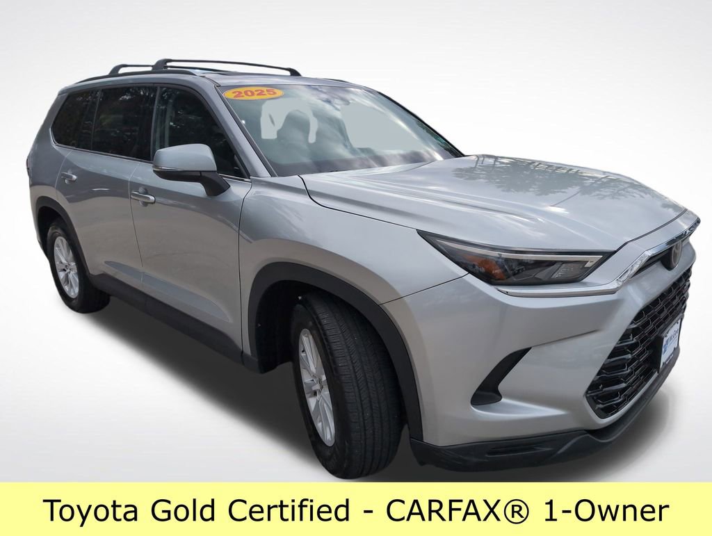 Certified 2025 Toyota Grand Highlander AWD image 9