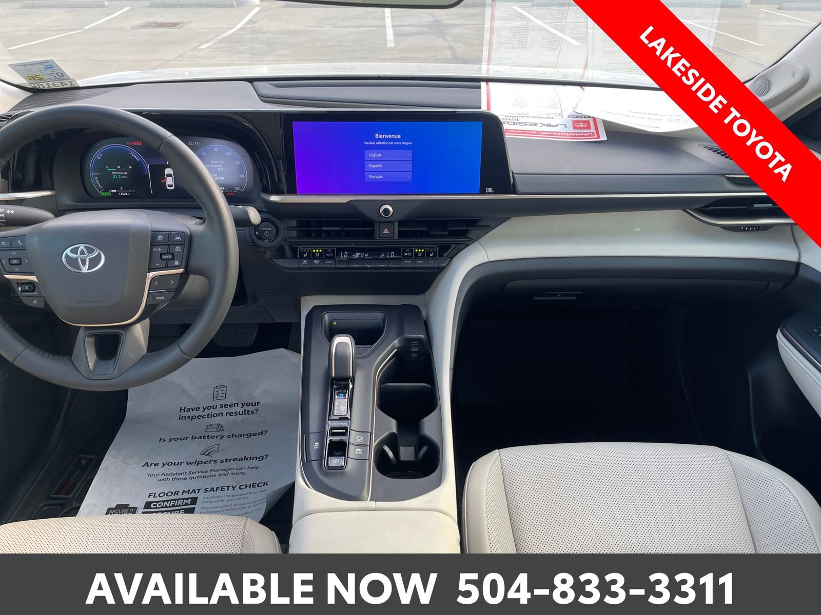 Used 2023 Toyota Crown Limited image 62