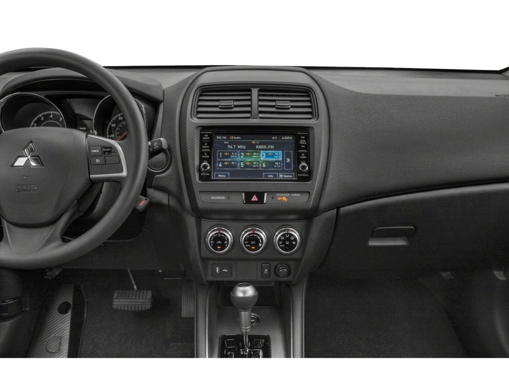 Used 2025 Mitsubishi Outlander Sport SE AWD/4WD image 7