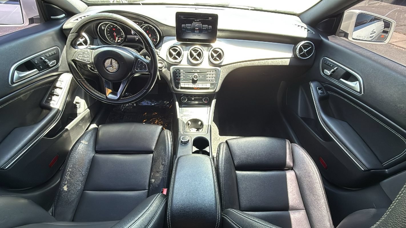 Used 2017 Mercedes-Benz CLA 250 4MATIC image 19