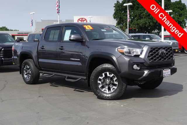Certified 2023 Toyota Tacoma TRD Off-Road w/ Technology Package AWD/4WD image 7
