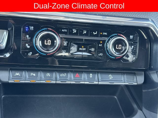 Used 2025 GMC Sierra 1500 Denali AWD/4WD image 18