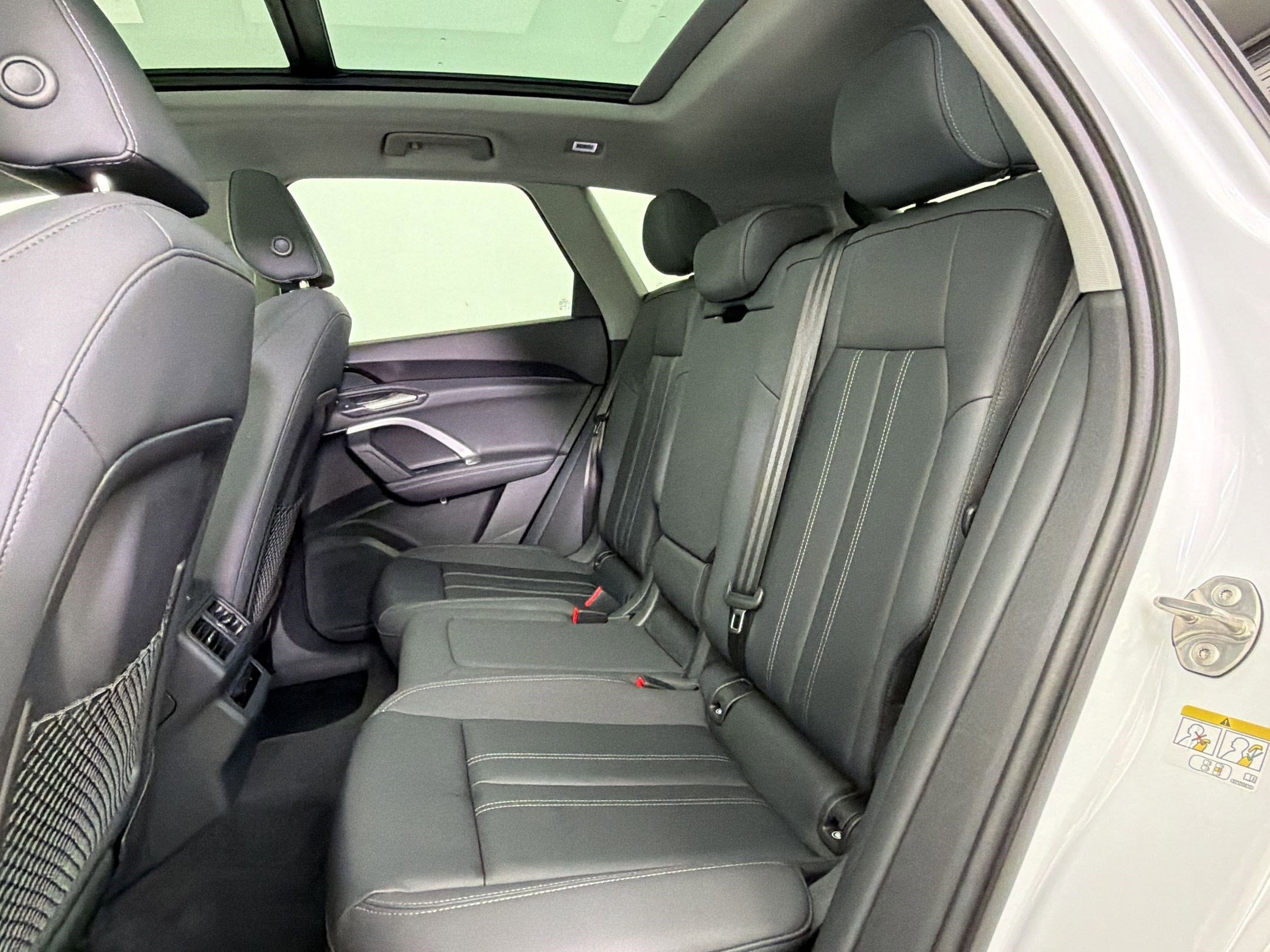Certified 2025 Audi Q5 Premium w/ Convenience Package AWD/4WD image 14