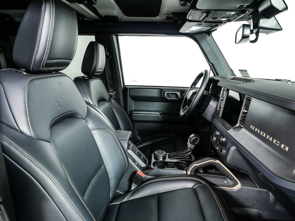 Used 2025 Ford Bronco Badlands AWD/4WD image 22