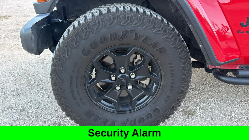 Used 2022 Jeep Gladiator Sport AWD/4WD image 13