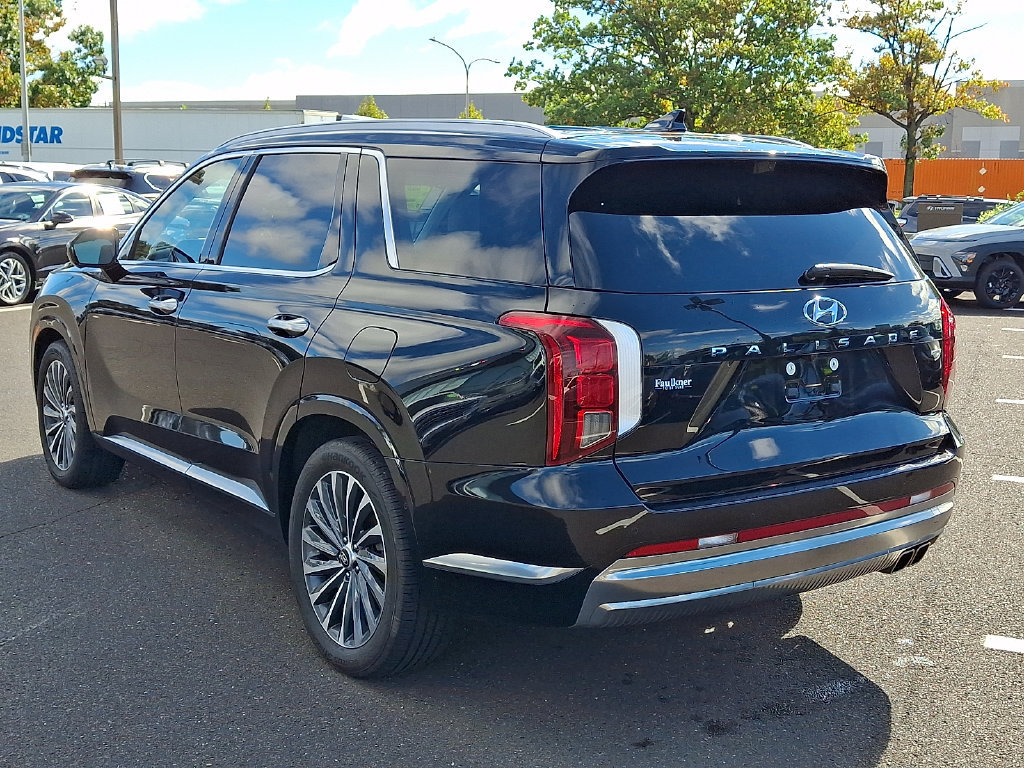 Used 2024 Hyundai Palisade Calligraphy AWD/4WD image 5
