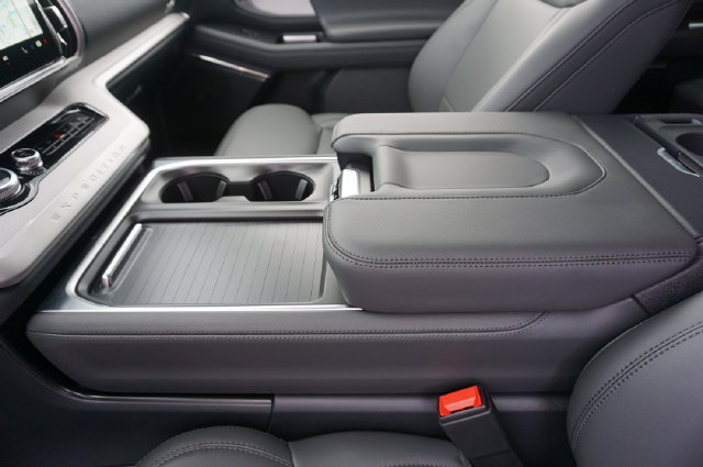 New 2026 Ford Expedition Max Active RWD image 30