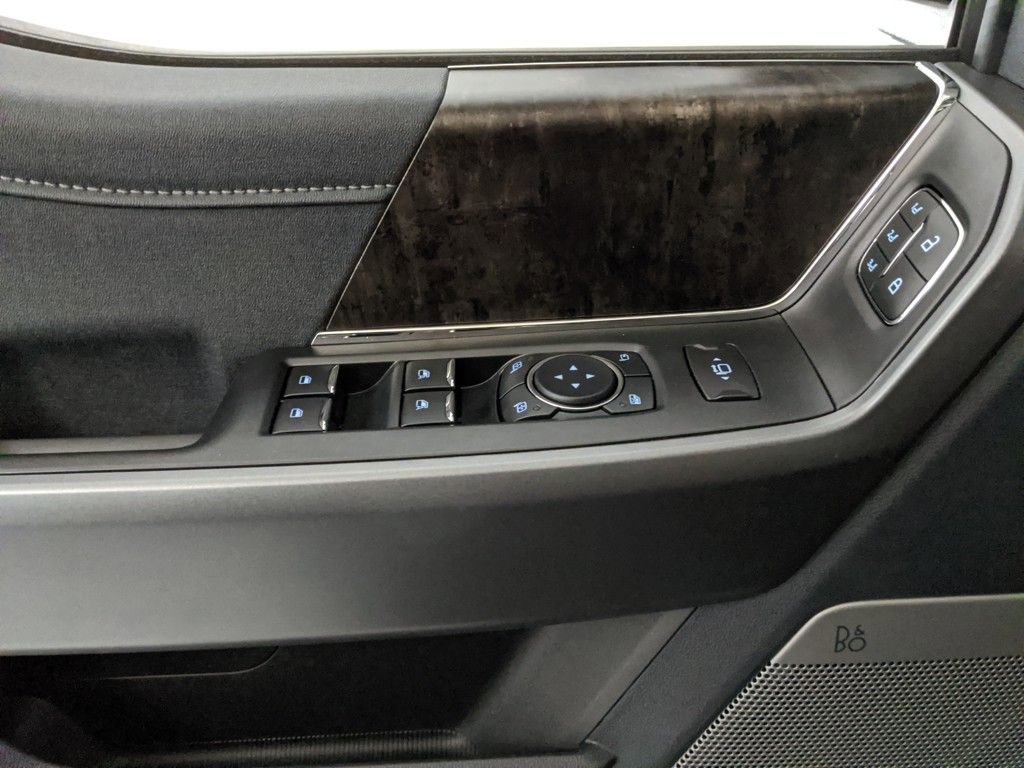 New 2025 Ford F350 Lariat w/ Lariat Ultimate Package image 10