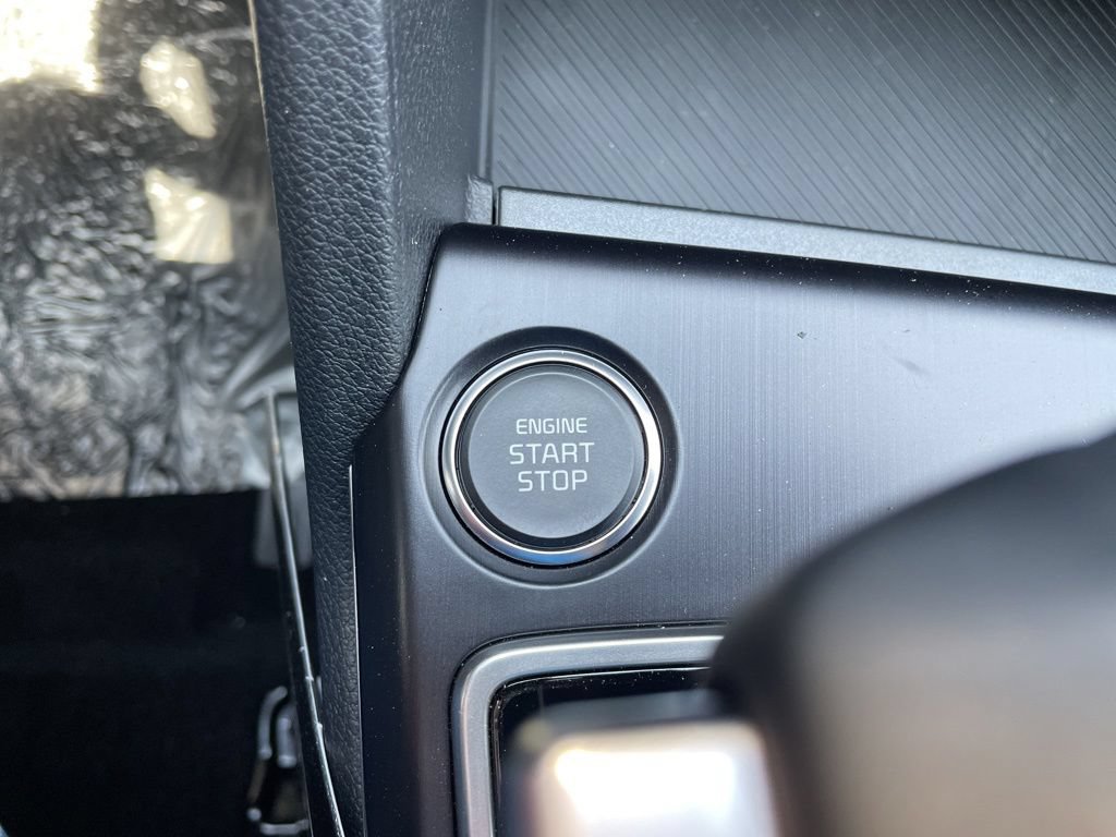 New 2026 Kia Sportage LX FWD image 22