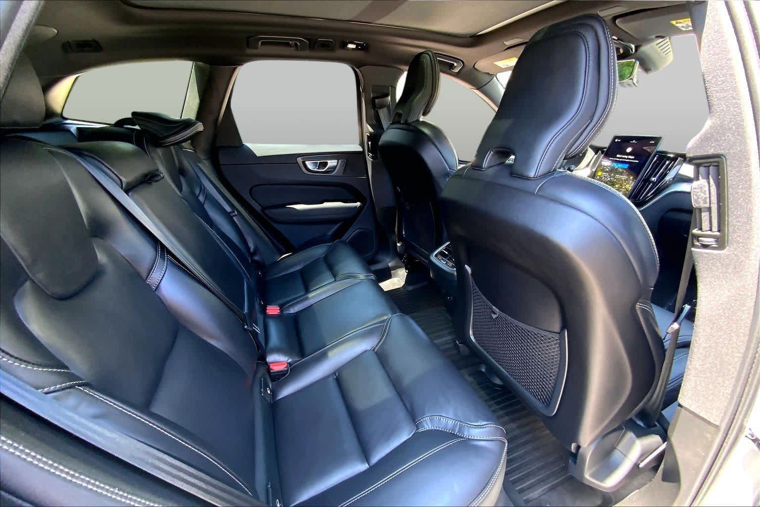 Used 2026 Volvo XC60 B5 Ultra w/ Protection Package Premier AWD/4WD image 19