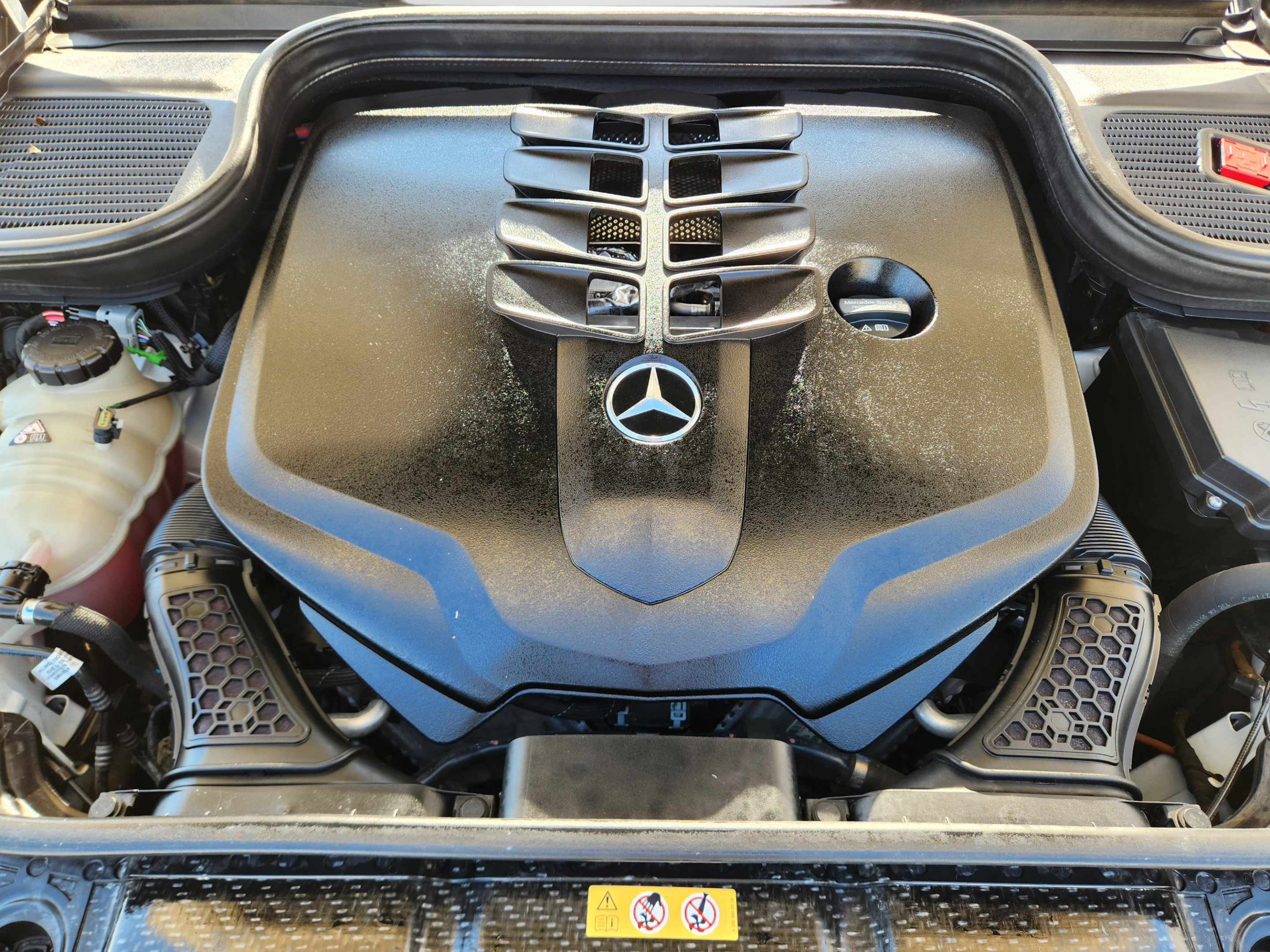 Used 2021 Mercedes-Benz GLS 580 4MATIC image 37