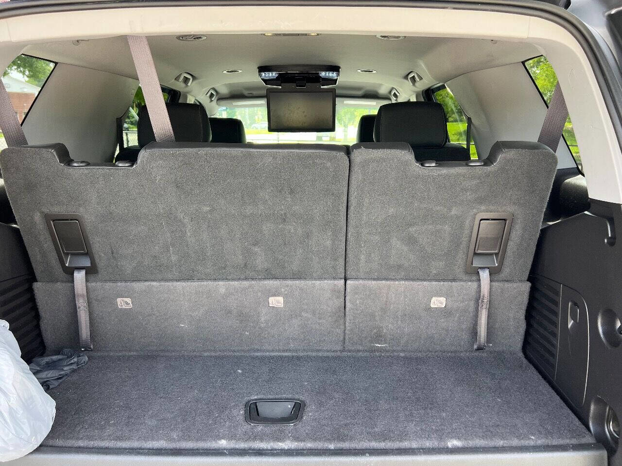 Used 2016 Chevrolet Tahoe LT image 24