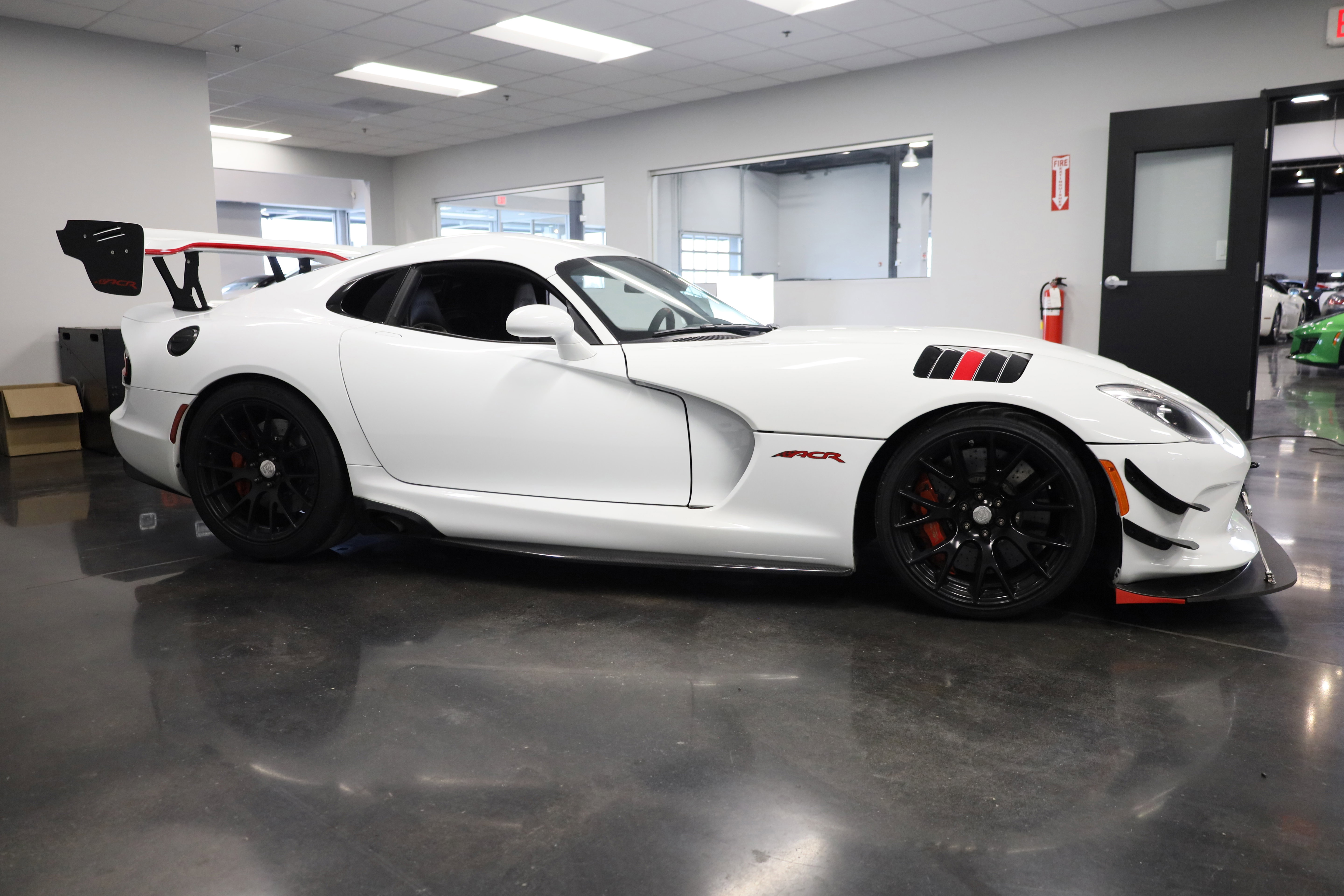 Used 2017 Dodge Viper ACR w/ Extreme Aero Package image 7