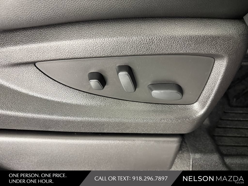 Used 2019 Chevrolet Tahoe Premier AWD/4WD image 50